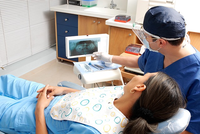 dentist-dentalcrew_2 dentists dentist-dentalcrew_2 dentists